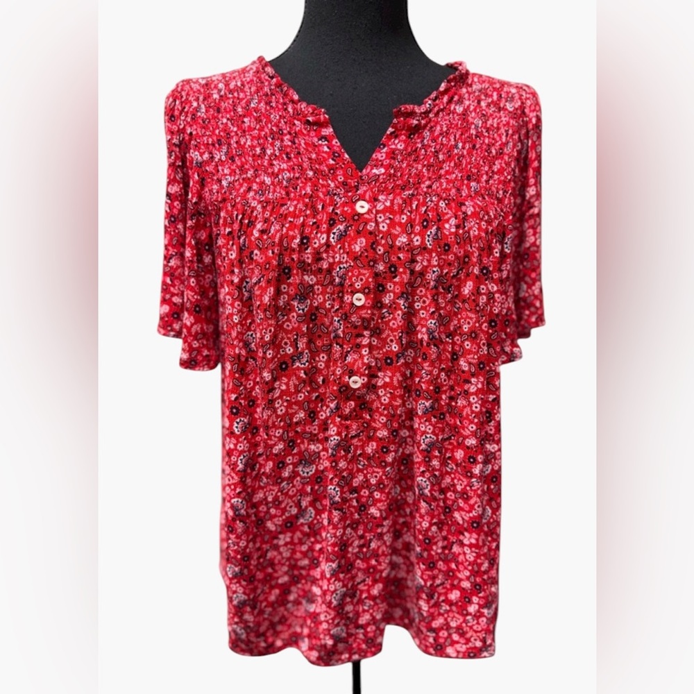 Maurices Red Floral CottageCore Boho chic Flowy Button-Up casual wear Size M